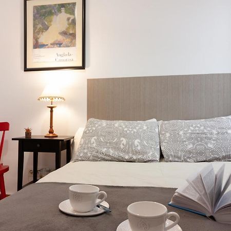 Sea & Wave Soho Family Apartment Malaga Bagian luar foto