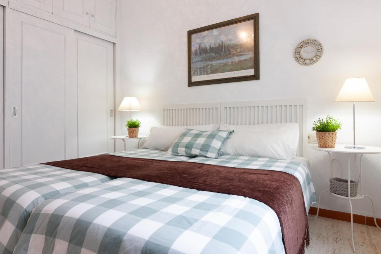 Sea & Wave Soho Family Apartment Malaga Bagian luar foto