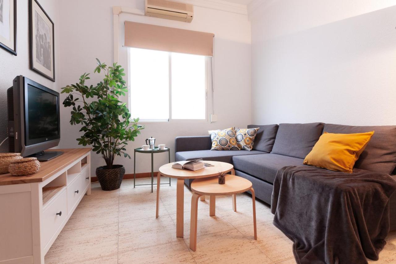 Sea & Wave Soho Family Apartment Malaga Bagian luar foto